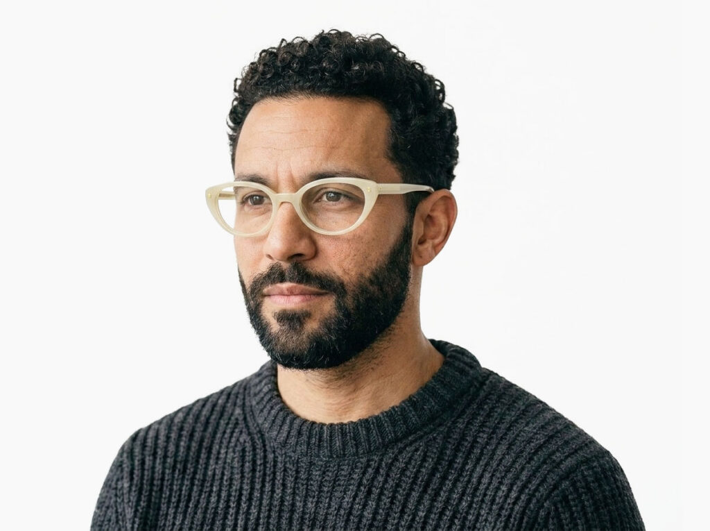 Man model wearing Murasaki cream acetate eyeglasses from Vediview